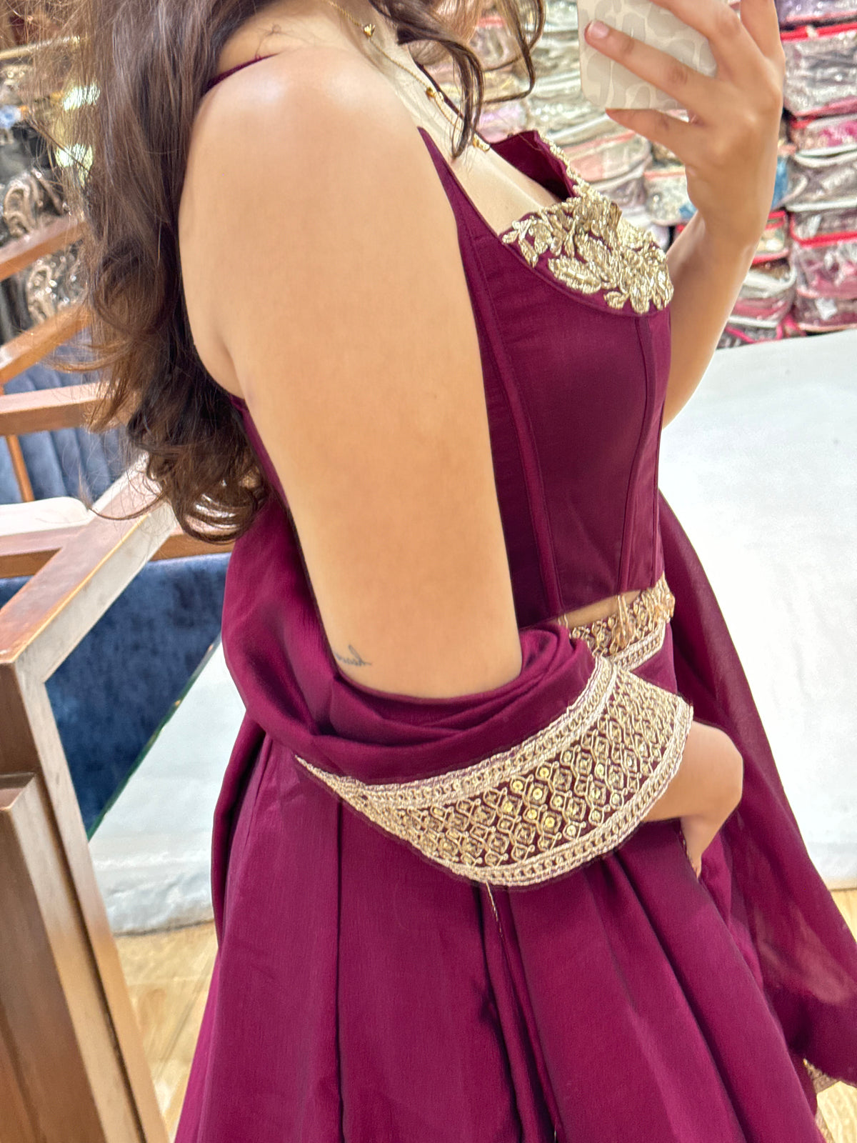STRUCTURED MAROON CHOLI SET