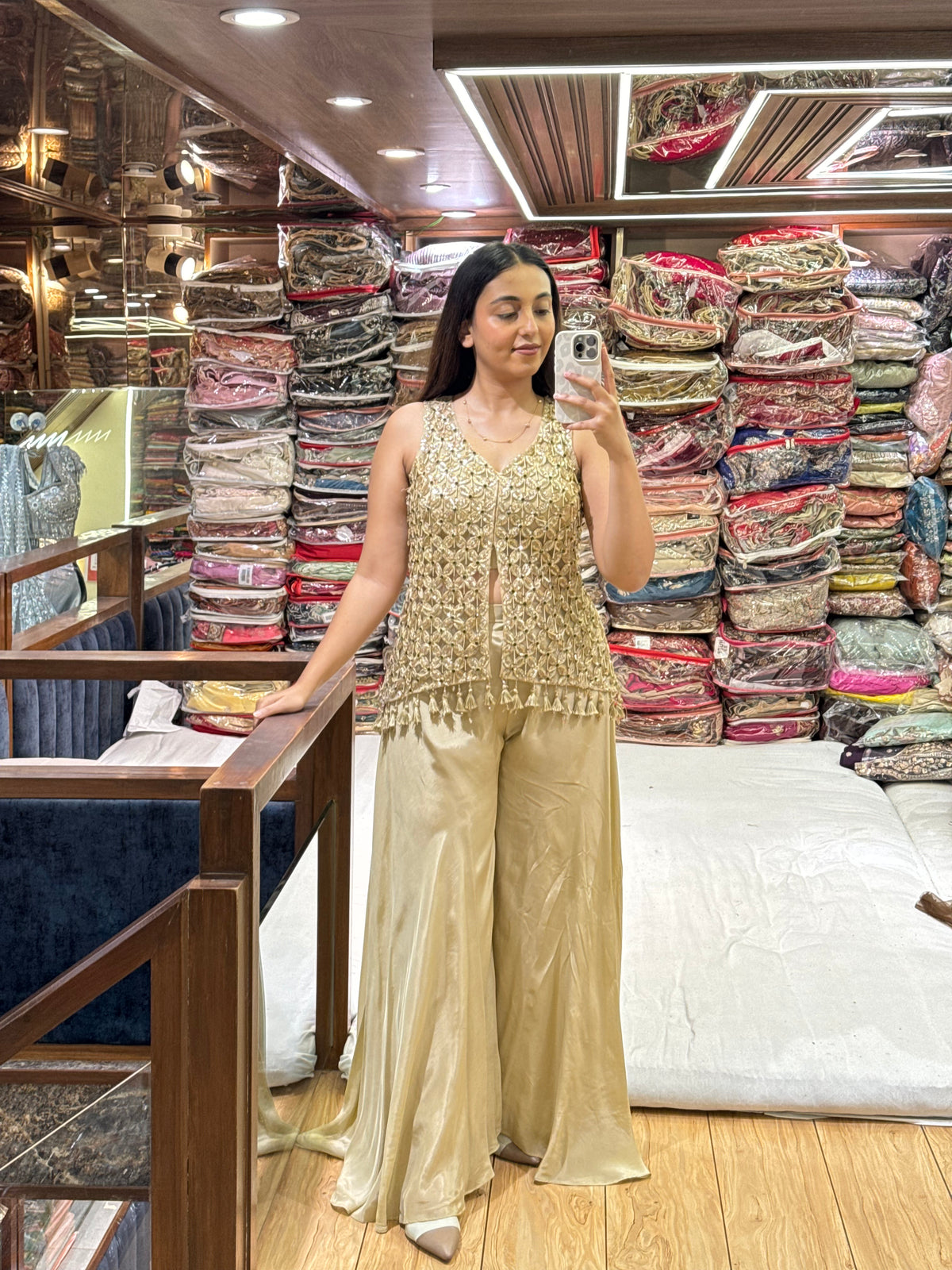GOLD MESH INDO-WESTERN