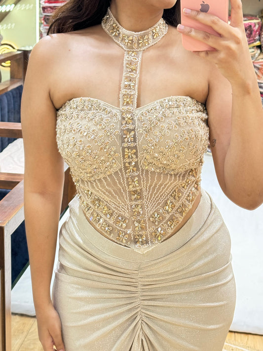 HIGH-NECK BEIGE INDO