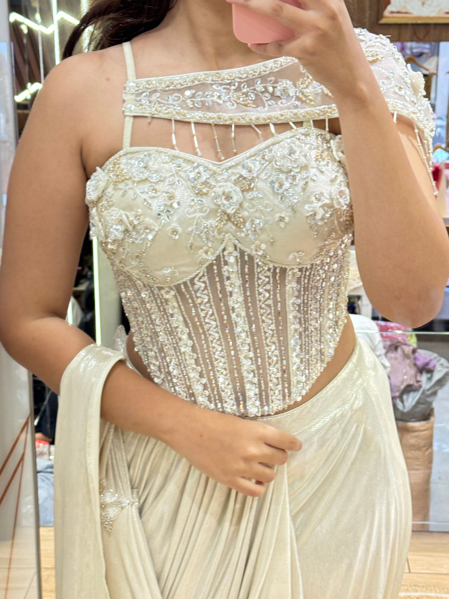 IVORY SHIMMER INDO