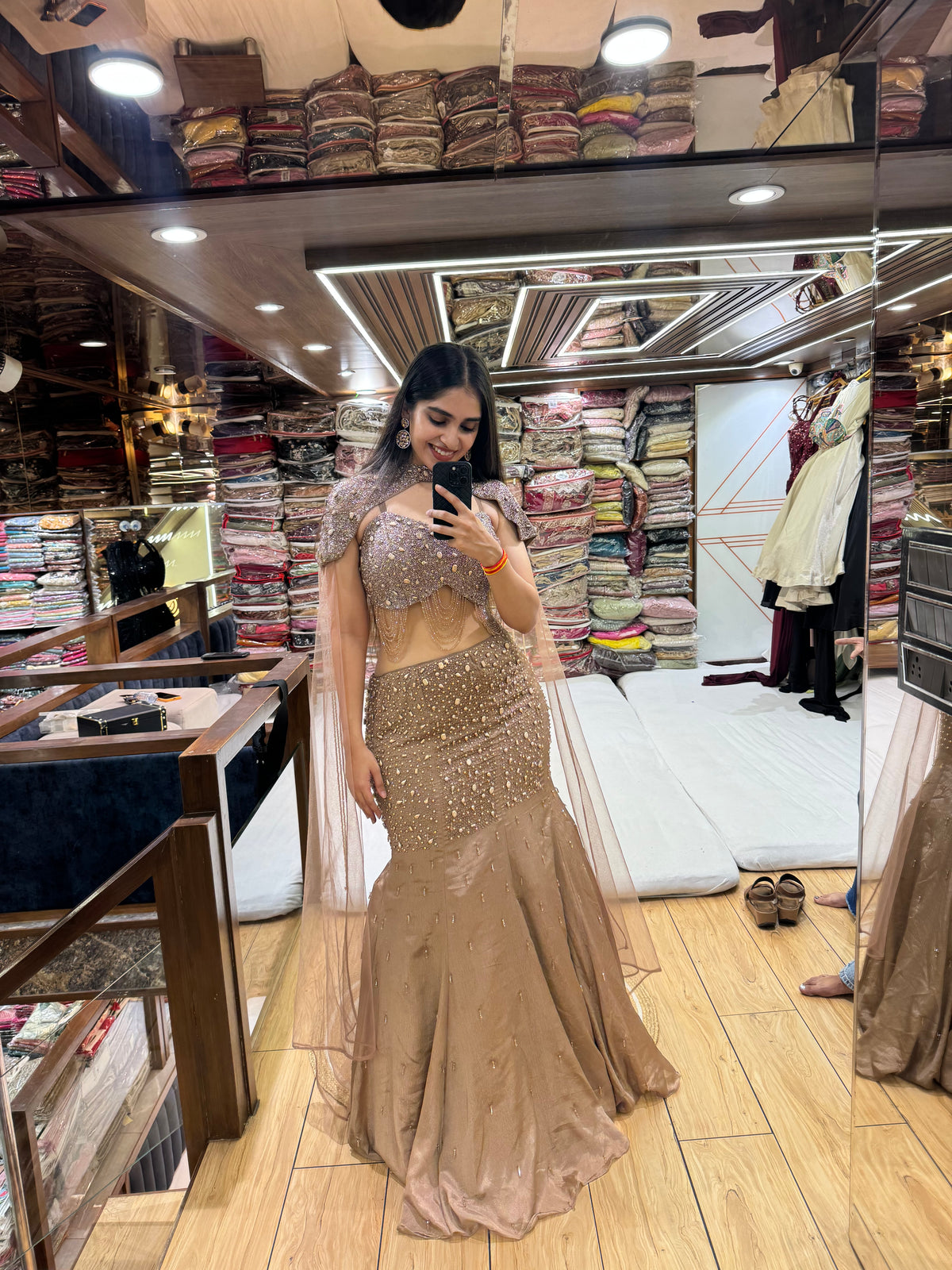 ROYAL CHAMPAGNE GOLD ELEGANCE
