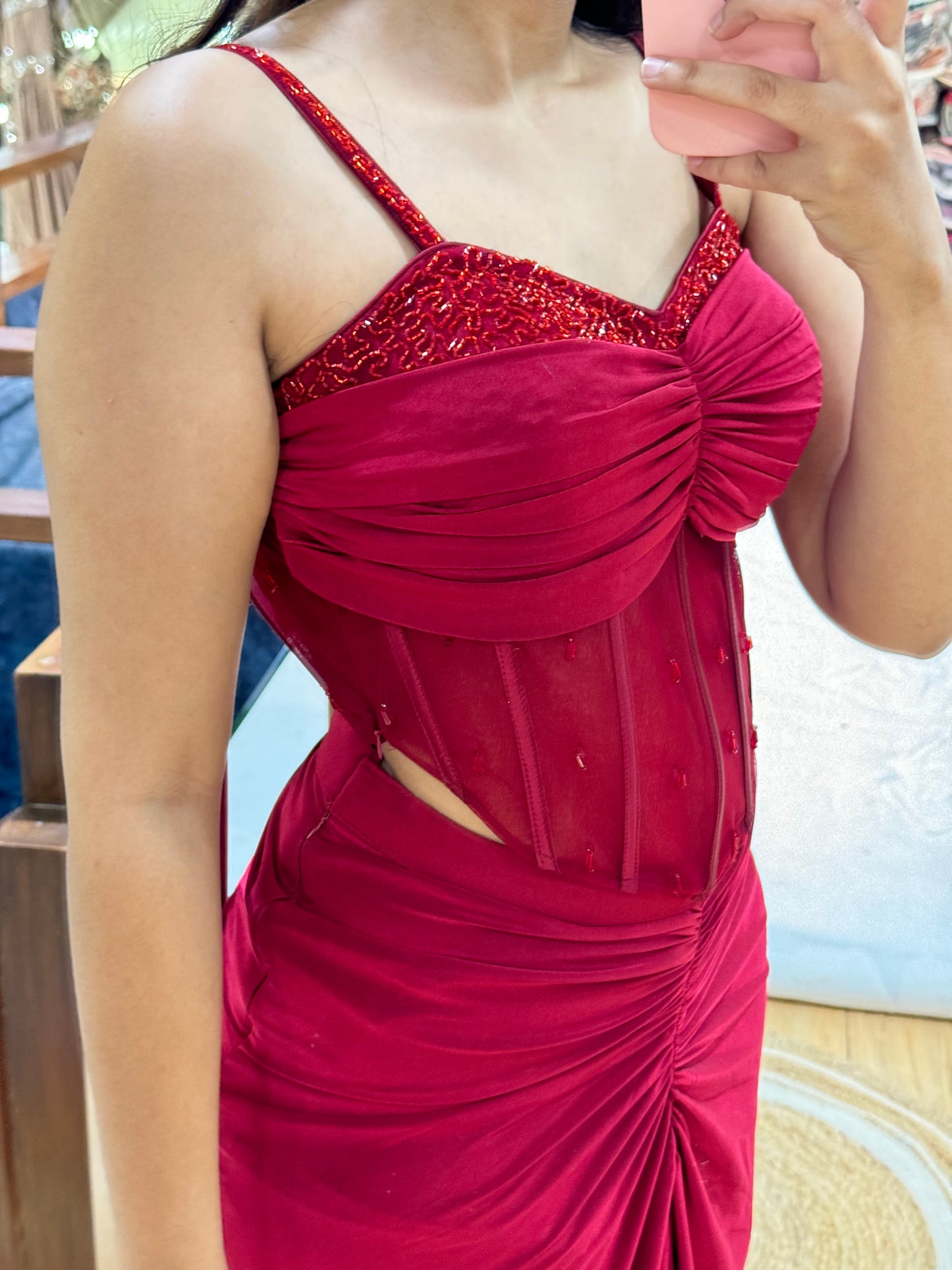HOT DEEP RED INDO